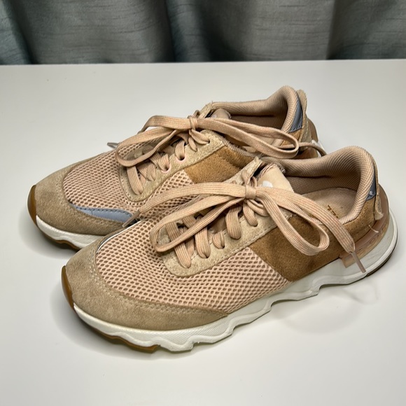 Sorel Trainers Kinetic Lite Lace Womens Sneakers Size 6 Natural Tan - Picture 2 of 5